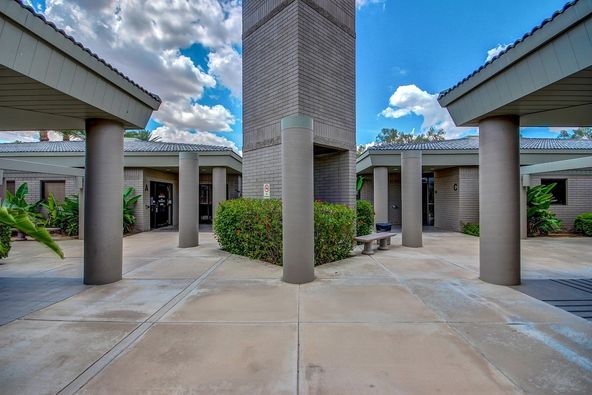 East Valley Medical Office Condo | For Lease: 604 W Warner Rd Bldg B, Chandler, AZ 85225